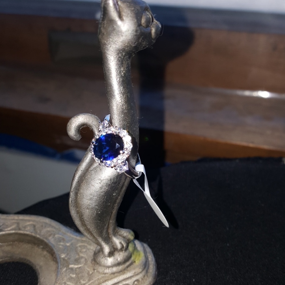 Silver blue crystal ring, sz 7